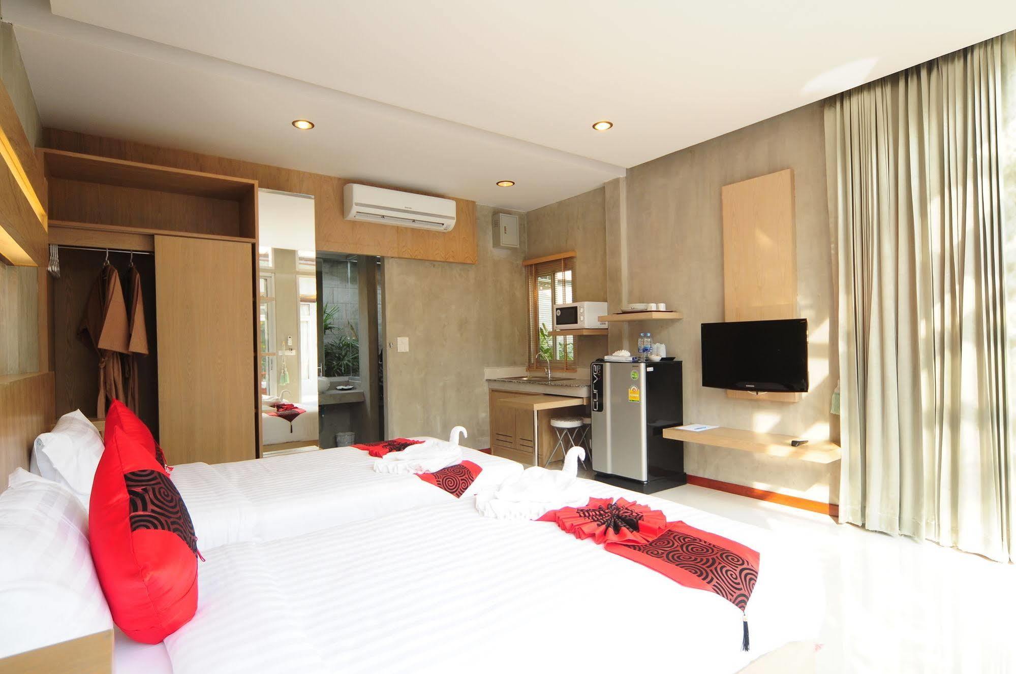 Phu NaNa Boutique Hotel - SHA Plus Rawai Extérieur photo